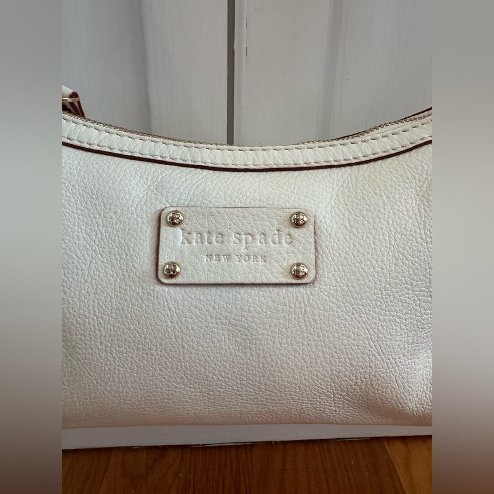 Kate Spade Shoulder Bag in Cream White Leather - Vintage Y2K Style - Neutral - Picture 5 of 9
